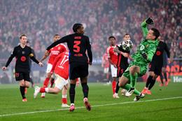 Dự đoán phạt góc trận Barca vs Benfica (0h45 ngày 12/3)