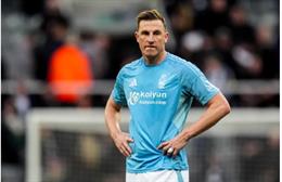 Nottingham cập nhật tình hình của Chris Wood trước trận đấu với MU
