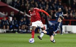 Rio Ferdinand chỉ trích 3 cầu thủ MU sau trận thua Nottingham Forest
