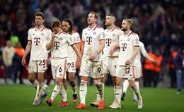 Khi chiều sâu đội hình trở thành tử huyệt của Bayern Munich