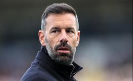 Đây! Danh sách ứng viên thay thế Ruud van Nistelrooy tại Leicester.