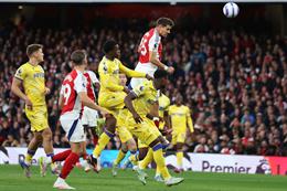 Arsenal ghi bàn thắng nhanh nhất sau 11 năm