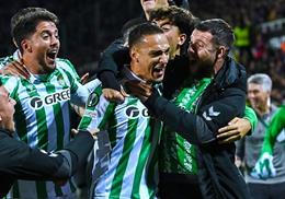 Antony lại tỏa sáng, Real Betis làm nên lịch sử
