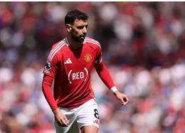 Huyền thoại Arsenal nhận định bất ngờ về Bruno Fernandes