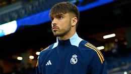 Sao Real Madrid lên tiếng về cáo buộc phán tán clip nóng về trẻ em