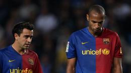 Thierry Henry tiết lộ từng bị Xavi quát vì xúc phạm khẩu hiệu của Barcelona