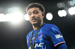 Jadon Sancho phản ứng thế nào sau khi rời Chelsea trở lại MU?