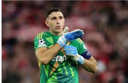 Emiliano Martinez khao khát gia nhập Man United