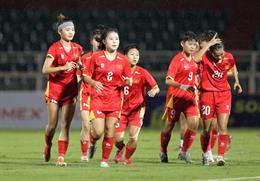 Nữ tuyển thủ U19 Việt Nam bất ngờ với chính siêu phẩm vào lưới Indo