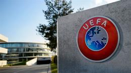 Chelsea và Barcelona lĩnh án phạt tài chính kỷ lục từ UEFA