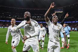 3 ngôi sao của Real Madrid bị UEFA phạt vì ăn mừng gây tranh cãi trước Atletico