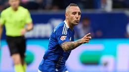 Santi Cazorla ký hợp đồng mới với Real Oviedo ở tuổi 40