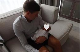 Steven Gerrard lên chức ông ở tuổi 45