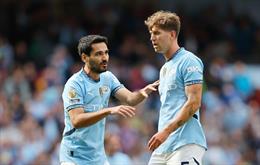 Ilkay Gundogan và John Stones nguy cơ bị Man City thanh lý