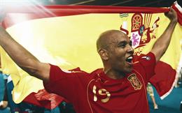 Marcos Senna và nghệ thuật chơi bóng đơn giản