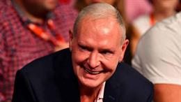 Paul Gascoigne nhập viện khẩn cấp nhưng đã bình phục
