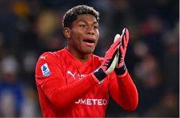 MU hỏi mua thủ môn của Parma cạnh tranh với Andre Onana