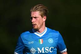 De Bruyne ra mắt thất vọng, Napoli gục ngã trước đội hạng ba