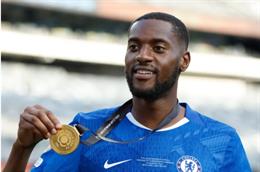 Chelsea có câu trả lời cho Crystal Palace và West Ham vụ Tosin Adarabioyo
