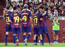 Sao mai gốc Philippines toả sáng ngay trong trận ra mắt Barca