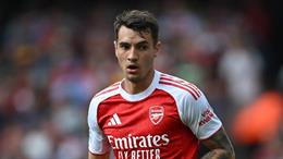 Arsenal gật đầu đàm phán, Porto quyết giật Jakub Kiwior trước giờ chót