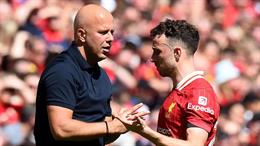 Arne Slot nghẹn ngào: Liverpool sẽ luôn giữ Diogo Jota trong tim