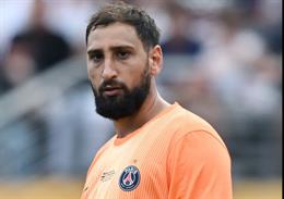 PSG giảm giá bán Gianluigi Donnarumma