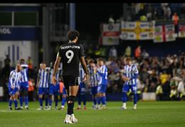Màn ra mắt thảm họa của Dominic Calvert-Lewin 