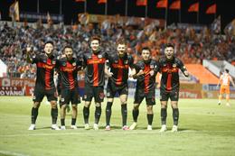 Đội bóng của Hoàng Đức lập thành tích vô tiền khoáng hậu