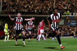 HLV Grimsby: “Chúng tôi xứng đáng thắng trong 90 phút!”
