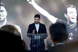 Ruben Neves xăm hình tưởng nhớ Diogo Jota