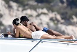 Jude Bellingham tận hưởng kỳ nghỉ cùng bạn gái trên du thuyền