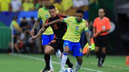 Ancelotti lên tiếng về việc gạch tên Rodrygo khỏi tuyển Brazil