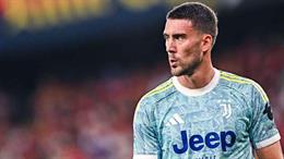 Điểm tin bóng đá tối 18/9: Vlahovic lựa chọn đầu quân cho MU hoặc Barca