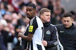 Eddie Howe chỉ trích quyết định của Alexander Isak