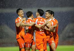 SHB Đà Nẵng ngược dòng thắng trận đầu ở V.League, Becamex TPHCM lâm nguy