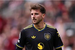 Huyền thoại Arsenal bị bất ngờ khi Mason Mount gặp khó khăn ở MU