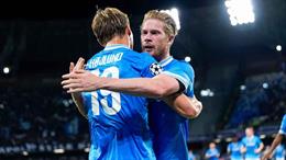 Rasmus Hojlund hạnh phúc khi được De Bruyne kiến tạo 2 bàn thắng