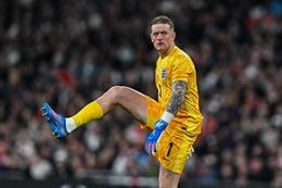 Jordan Pickford đi vào lịch sử tuyển Anh