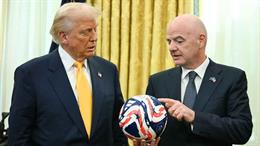 Chủ tịch FIFA kêu gọi bóng đá góp phần thúc đẩy hòa bình Trung Đông