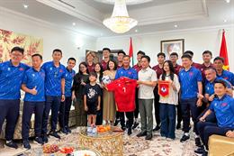 U23 Việt Nam thăm và giao lưu với Đại sứ quán Việt Nam tại UAE