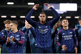 HLV Fulham ngả mũ trước Gabriel Magalhaes