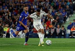 Mbappe ghi bàn duy nhất, Real Madrid trở lại đỉnh bảng