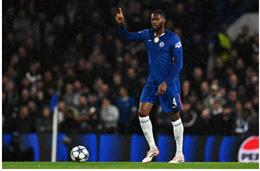 Chelsea thắng đậm Ajax, một cái tên vẫn bị chỉ trích?