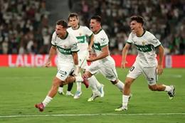 Nếu bạn là người yêu bóng đá đẹp, hãy thử xem Elche một lần!