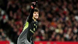 Senne Lammens khiêm tốn khi được so sánh với Peter Schmeichel