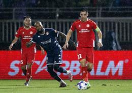 HLV Chu Đình Nghiêm lên tiếng bảo vệ Tiến Linh