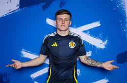 Tiểu sử cầu thủ Ben Doak là tiền vệ cánh phải của Bournemouth