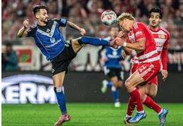 Cầu thủ Arsenal nhận 2 thẻ đỏ sau 3 trận