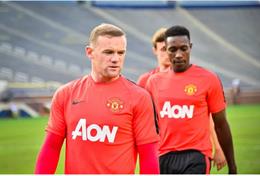 Wayne Rooney muốn MU ký lại hợp đồng với Danny Welbeck